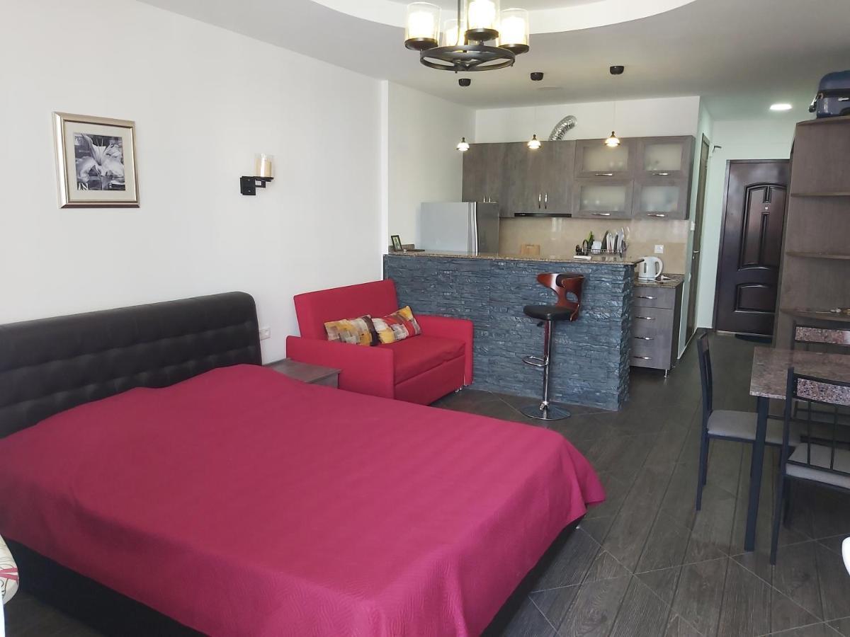 דירות באטומי Apartament Premium Klass מראה חיצוני תמונה